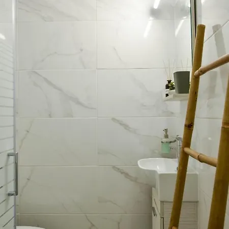 Holistic Apartamento *