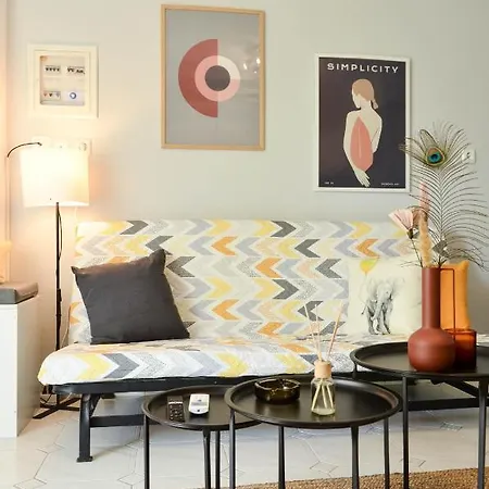 Holistic Apartment *